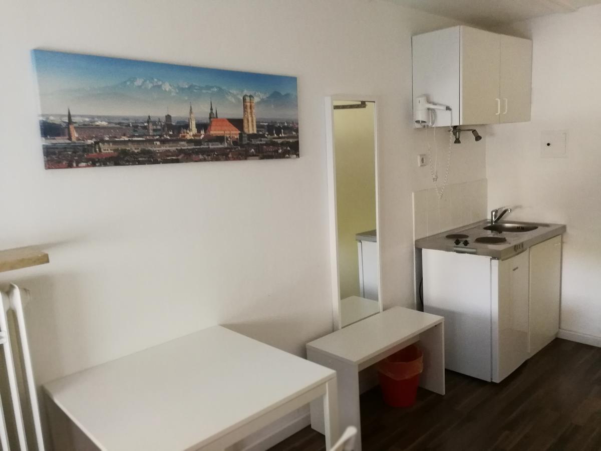 Boardinghouse Munchen-Laim Ξενοδοχείο Εξωτερικό φωτογραφία